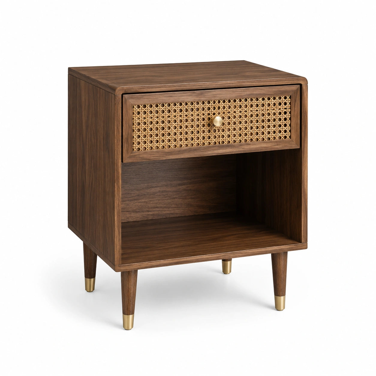 Comodino in legno con cassetto in rattan e maniglia in ottone